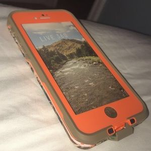 Apple iPhone 7 Camo Lifeproof Fre Case